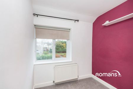 3 bedroom semi-detached house to rent - Photo 4