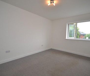 2 bedroom house share to rent - Photo 3