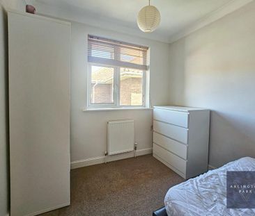 1 bedroom in a house share to rent - Photo 5