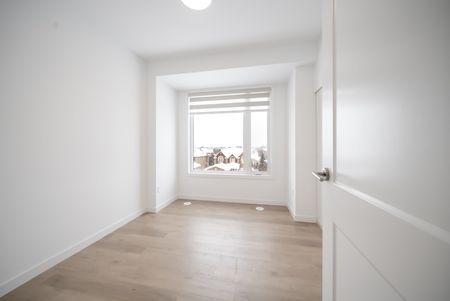 For Lease - 3175 Denison Street Unit# unit#2, Markham, Ontario - Photo 3