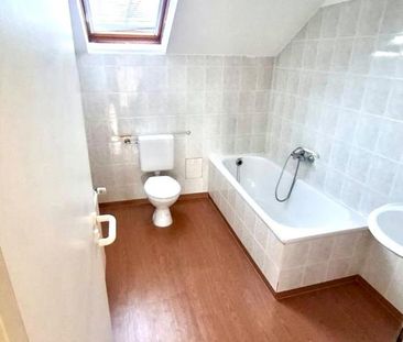 4-Raumwohnung im Zentrum von Döbeln zu vermieten, 115 qm, frisch re... - Foto 5