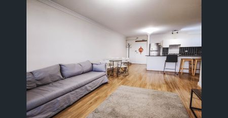 Furnished Modern Two Bedroom Apartment - Photo 2