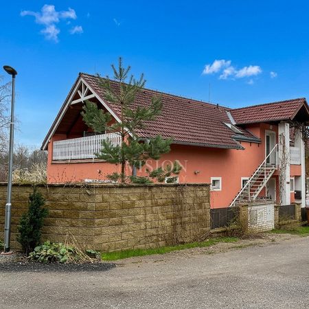 Pronájem bytu 1+kk 27 m² - Fotografie 3