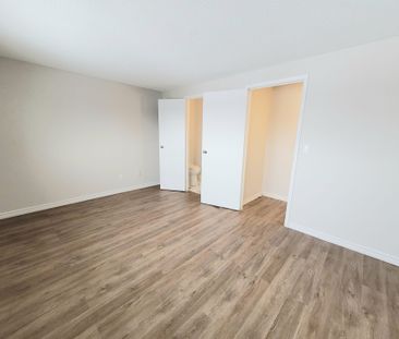 For Lease - 477 Dean Avenue Unit# 6, Oshawa, Ontario - Photo 4