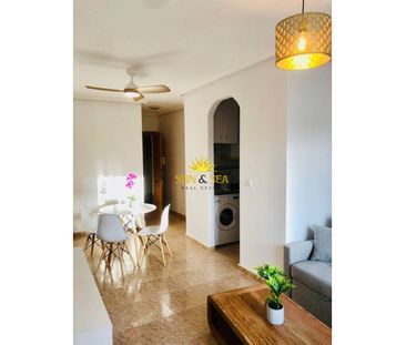 APARTMENT WITH 2 BEDROOMS AND 1 BATHROOM - TORREVIEJA - Photo 3