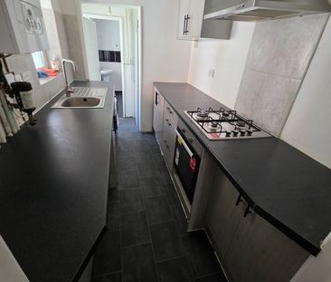 4 Bed Terraced House, Garendon Street, LE2 - Photo 6