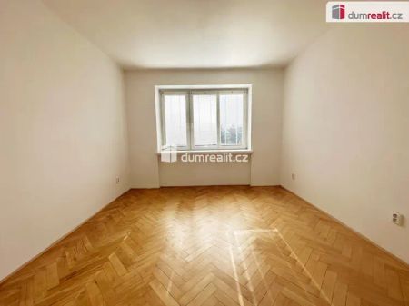 Pronájem slunného bytu ve velmi žádané lokalitě Ústí nad Labem - Skřivánek - Fotografie 2