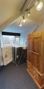 5 bedroom flat to rent - Photo 4