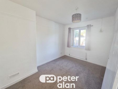 2 bedroom semi-detached house to rent - Photo 2