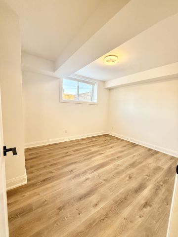 For Lease - 19 Arrowsmith Avenue Unit# 1A, Toronto, Ontario - Photo 2