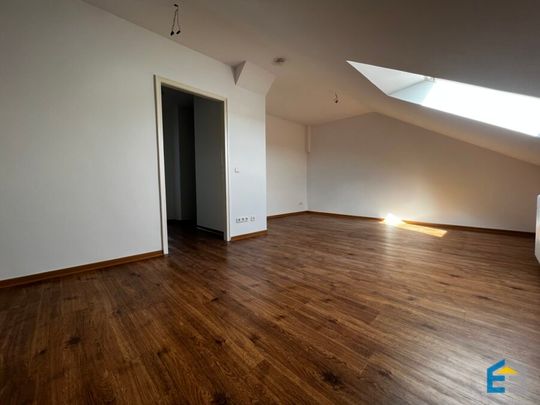 1 Zimmer Wohnung DG – Zentral in Köln-Brück - Photo 1