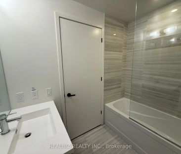 8 Interchange Way #5803 - Photo 1