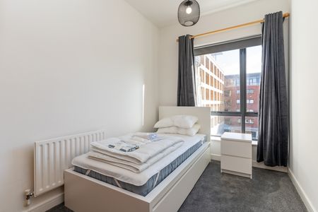 Beresford House, Custom House Square, IFSC, Dublin 1, D01 A977 - Photo 5