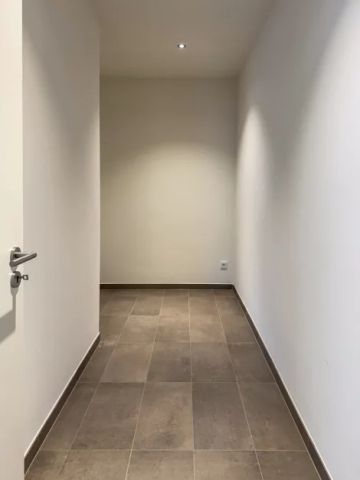 Moderne 5-Zimmer-Wohnung mit exklusiver Ausstattung und viel Raum zum Wohlfühlen - mitten im Stadtzentrum! - Photo 2