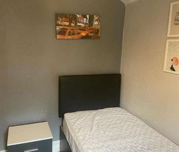 Park Road, Widness, WA8 - Photo 6