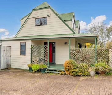 4 Bedroom house on Puketea Street - Photo 1