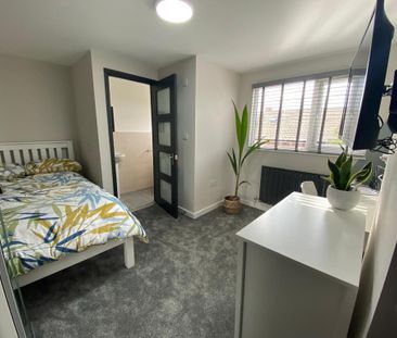 5 bedroom house to rent - Photo 6