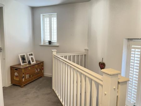 3 bedroom detached house to rent - Photo 5