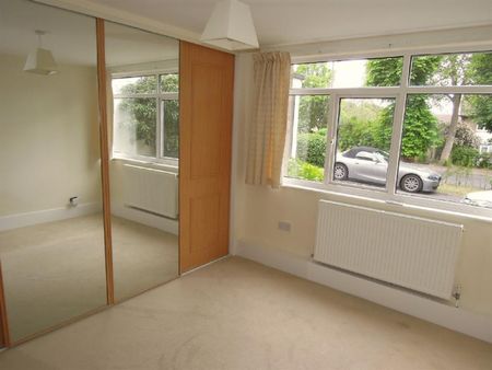 Langley Park Road, South Sutton, Surrey, SM2 5HA - Photo 4