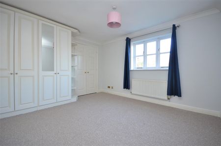 The Hythe, 5, Shakespeare Meadows, Repton, Derbyshire, DE65 6SB - Photo 2