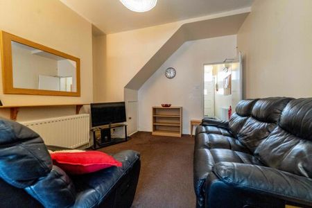 4 Milton Street - Photo 2