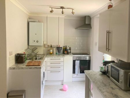 Studio Flat, Ashley Hill, BS7 - Photo 3