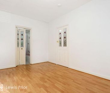 Affordable & Located in a Well Sought After Suburb - Photo 2