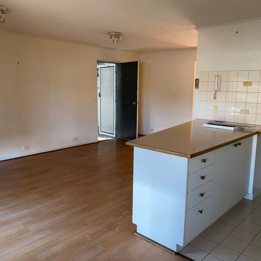 Superb Ground Floor Apartment in Prime Malvern Location - Photo 1