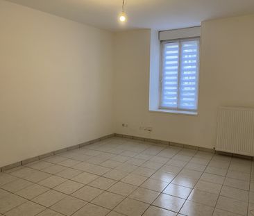 Location Appartement 3 pièces 70m² BOURGES 18000 - Photo 6