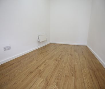 3 bedroom bungalow to rent - Photo 4