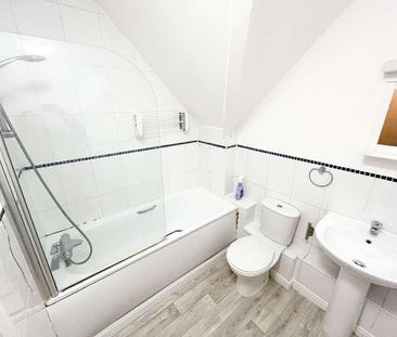 Websters Way, Rayleigh, SS6 - Photo 6