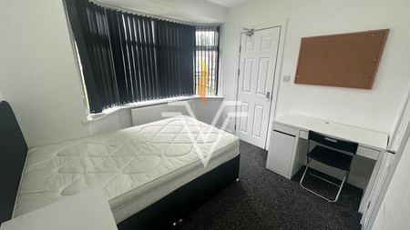 Sir Henry Parkes Road, Coventry - Photo 5