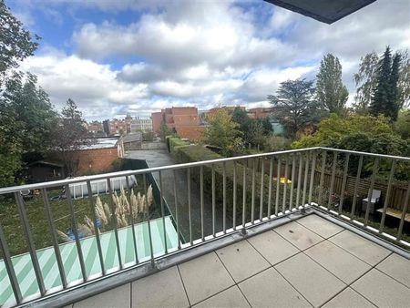 Appartement te huur - Foto 4