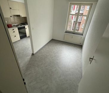 3.5-Zimmer-Maisonette-Wohnung in grünem Kleinbasler Hinterhof - Photo 6