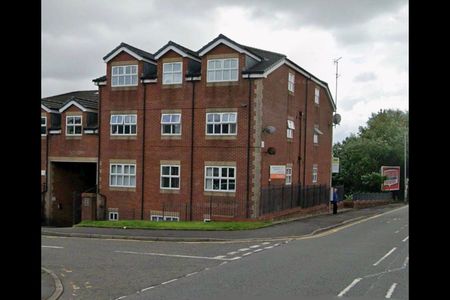 2 Bed Flat, Riverbank Apartments, BL8 - Photo 4