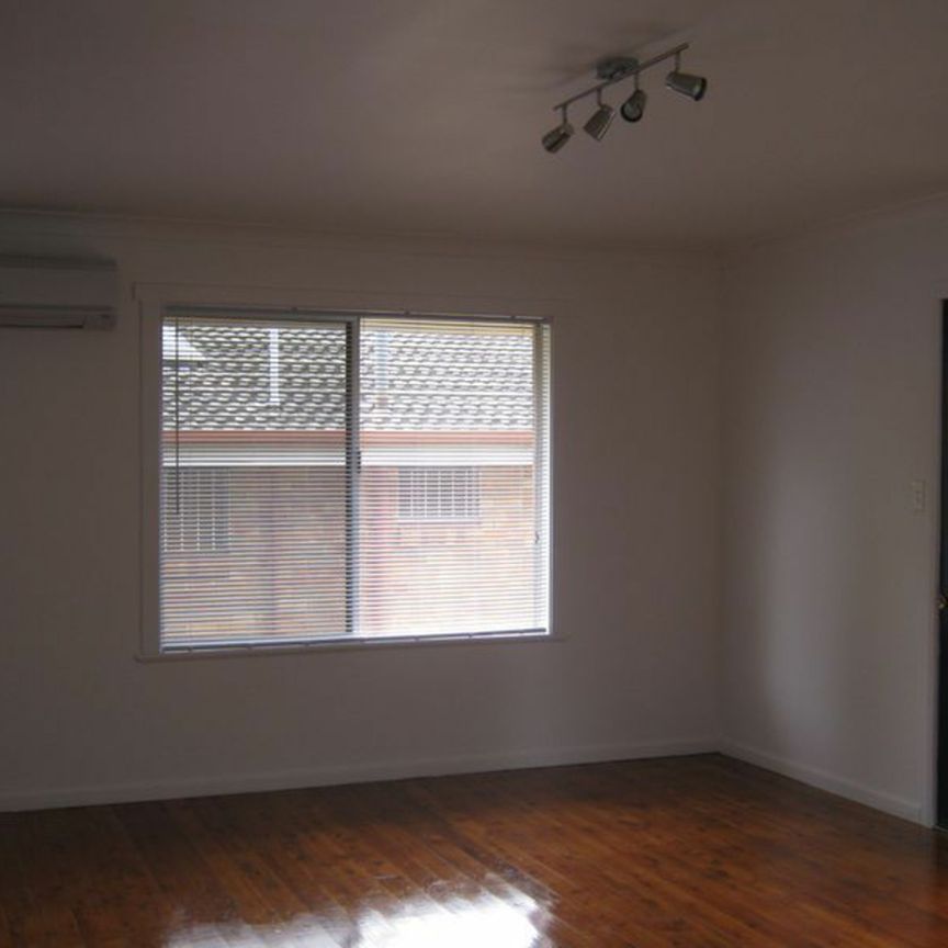 41 Jellicoe Street, Mount Lofty - Photo 1