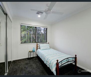 Executive townhouse close to City - Photo 6