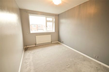 Broadfield Grove, Reddish, Stockport, SK5 6XN - Photo 3