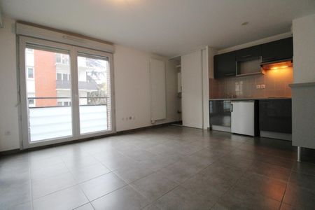 Location Appartement 2 pièces 40m² TOULOUSE 31500 - Photo 4