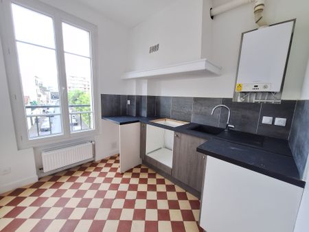 Location Appartement 2 pièces 40m² POISSY 78300 - Photo 3