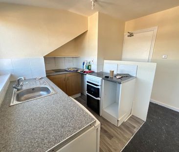 1 bedroom flat to rent - Photo 6