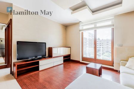 Ciche mieszkanie w sercu Mokotowa - Zdjęcie 2