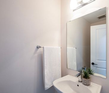 For Lease - 74 Ambereen Place, Clarington, Ontario - Photo 6