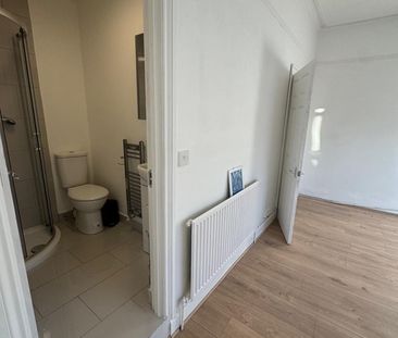 3 Bed Terraced House, Esmond St, L6 - Photo 3