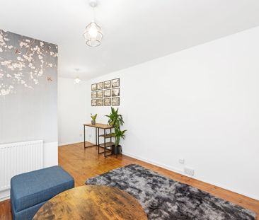 1 Bed Flat, Carew Court, SE14 - Photo 5