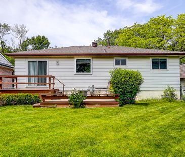 For Lease - 2294 Wyandotte Drive, Oakville, Ontario - Photo 1