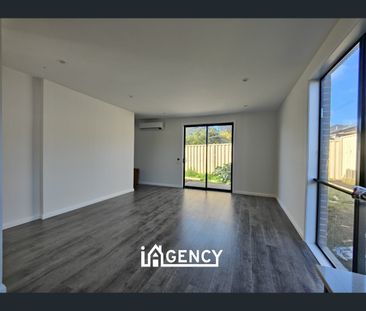 unit 3/6 Mystic Court, Eumemmerring, Vic 3177 - Photo 2