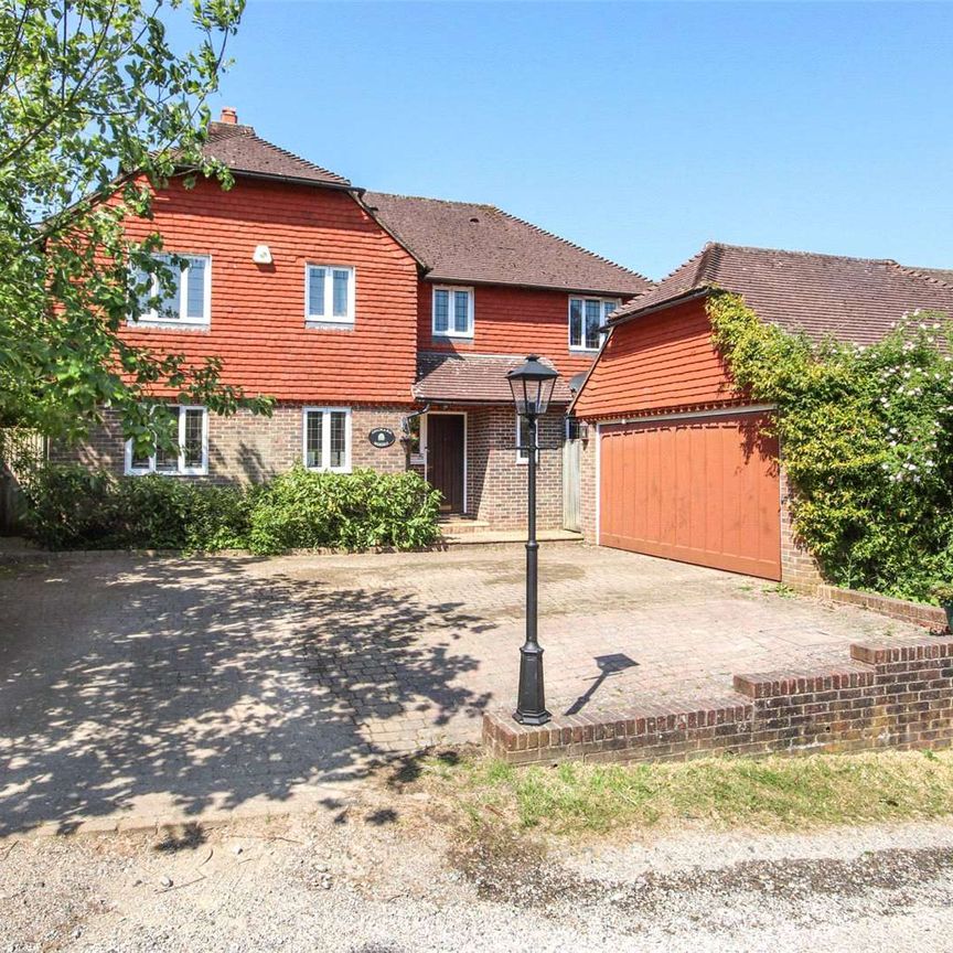 An attractive, modern, detached family house situated on the edge of the popular village of Wadhurst, well placed for local amenities, schools, travel links and nearby towns - Photo 1