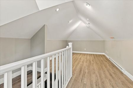 For Lease - 17 Eby Street Unit# Upper, Kitchener, Ontario - Photo 4