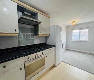 2 bedroom apartment to rent - Photo 2